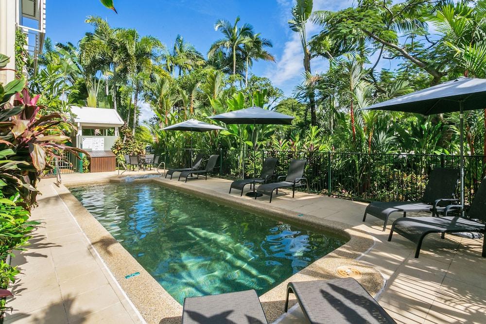 Port Douglas Apartments - Adults Only Oasis Bagian luar foto