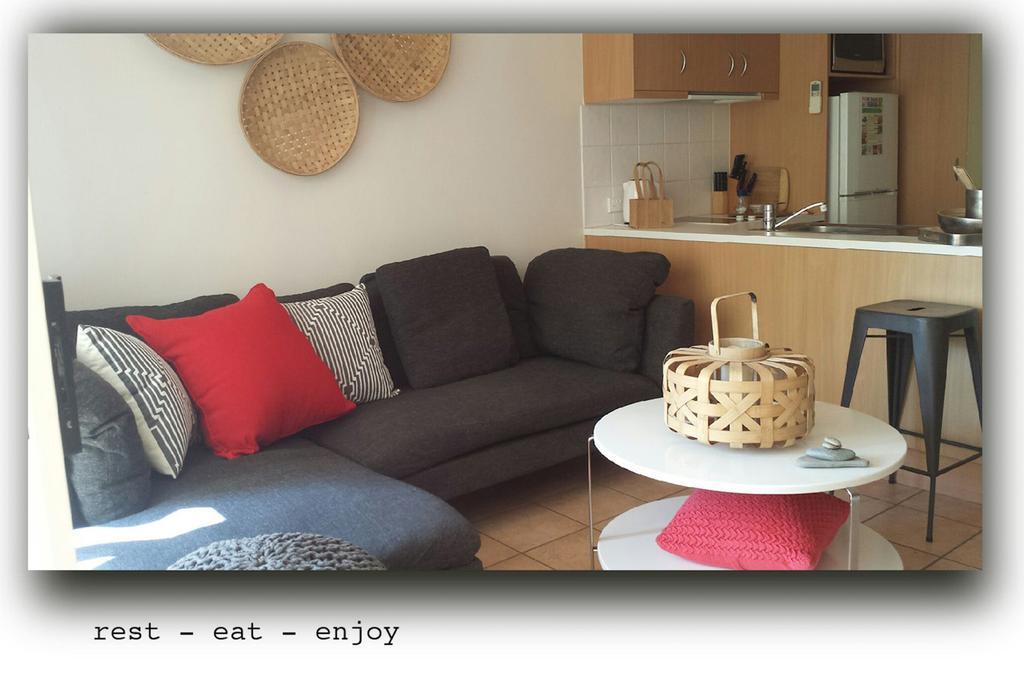 Port Douglas Apartments - Adults Only Oasis Bagian luar foto
