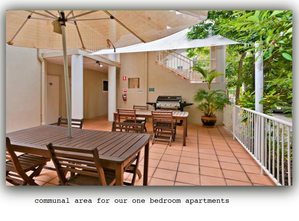 Port Douglas Apartments - Adults Only Oasis Bagian luar foto